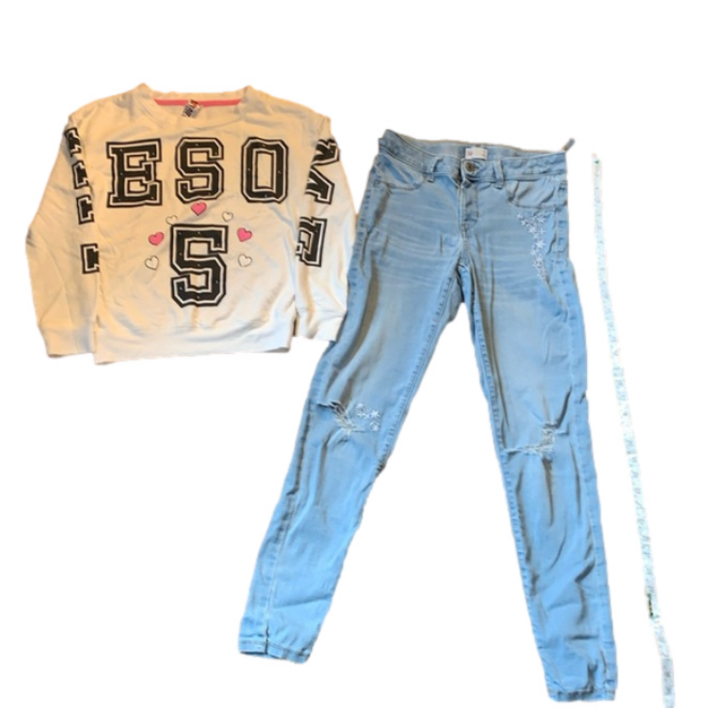 Cute size 14 jean outfit with medium lightweight sweater in box 1